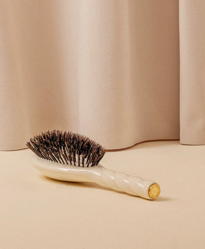 N.01 The Shine &amp; Care Hair Brush - The Universal (Large)