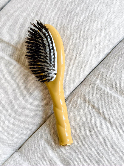 N.01 The Shine &amp; Care Hair Brush - The Universal (Small)